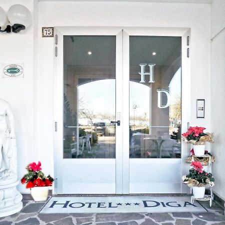 Hotel Diga マリーナ・ディ・ラヴェンナ エクステリア 写真