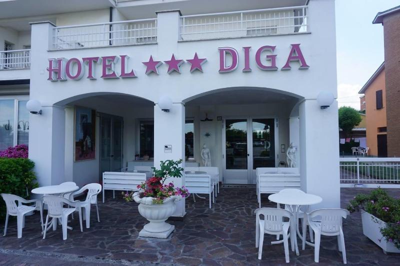 Hotel Diga マリーナ・ディ・ラヴェンナ エクステリア 写真